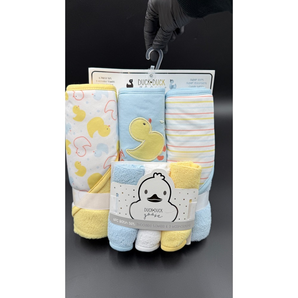 Duck Duck Goose 6 Piece Baby Bath Set 3 Hooded Towels 3 Washcloths Yellow Blue